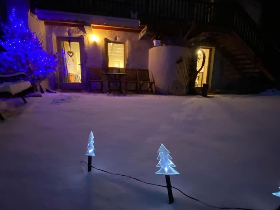Dans Hameau, Pres Des Pistes Logement De Plein Pied Au Calme Тананж Екстериор снимка